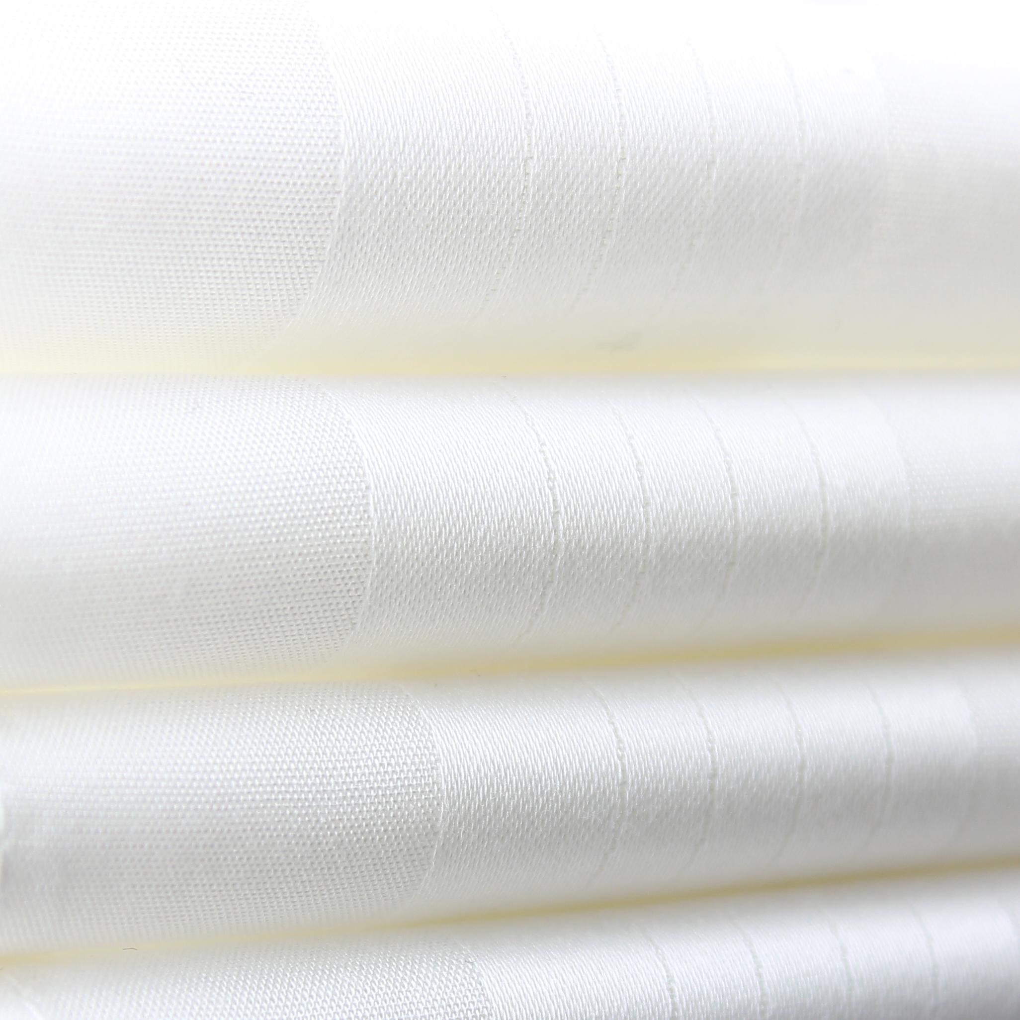 4 mouchoirs blancs élégants en coton bio - Collection Doux Good