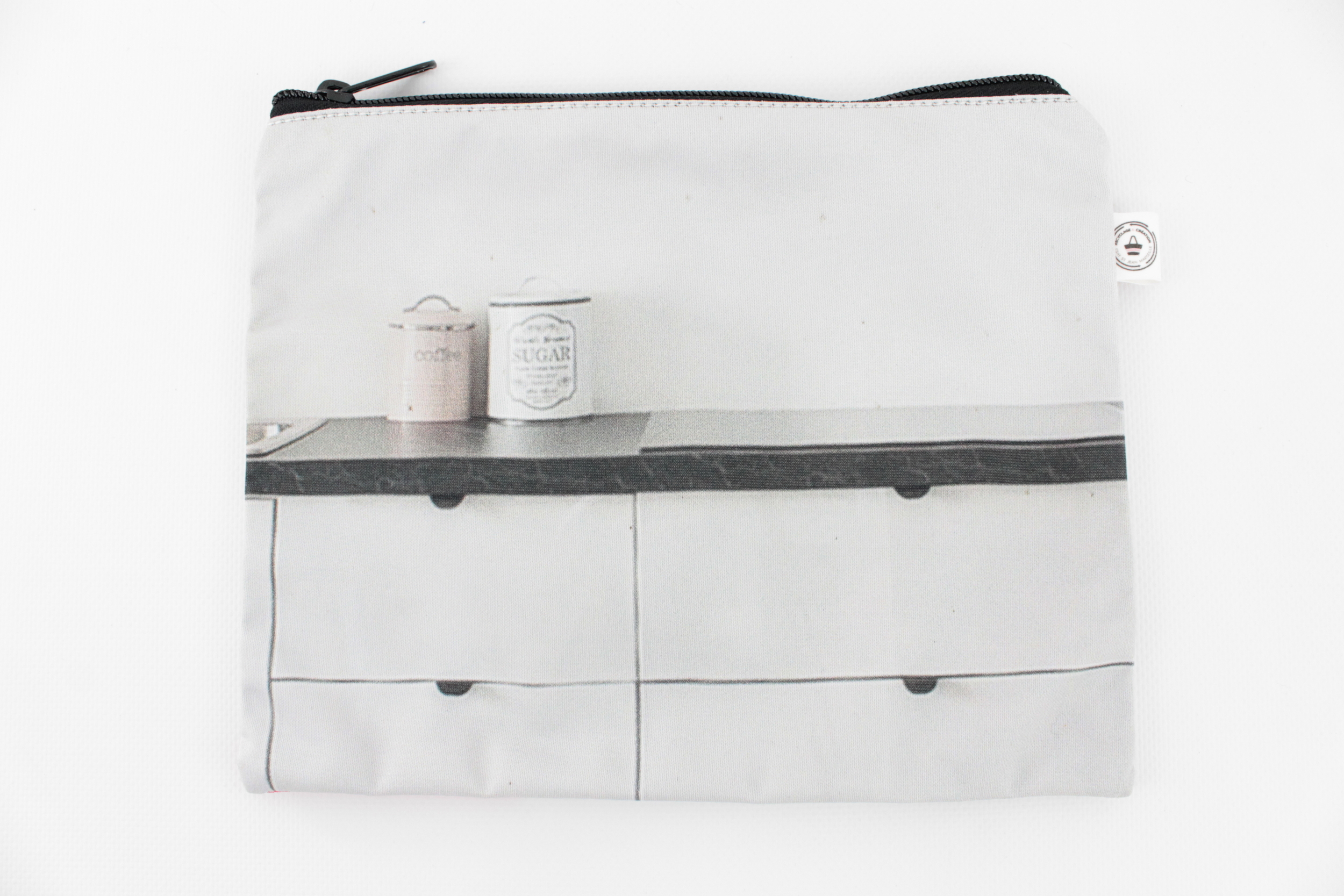 Trousse plate 121