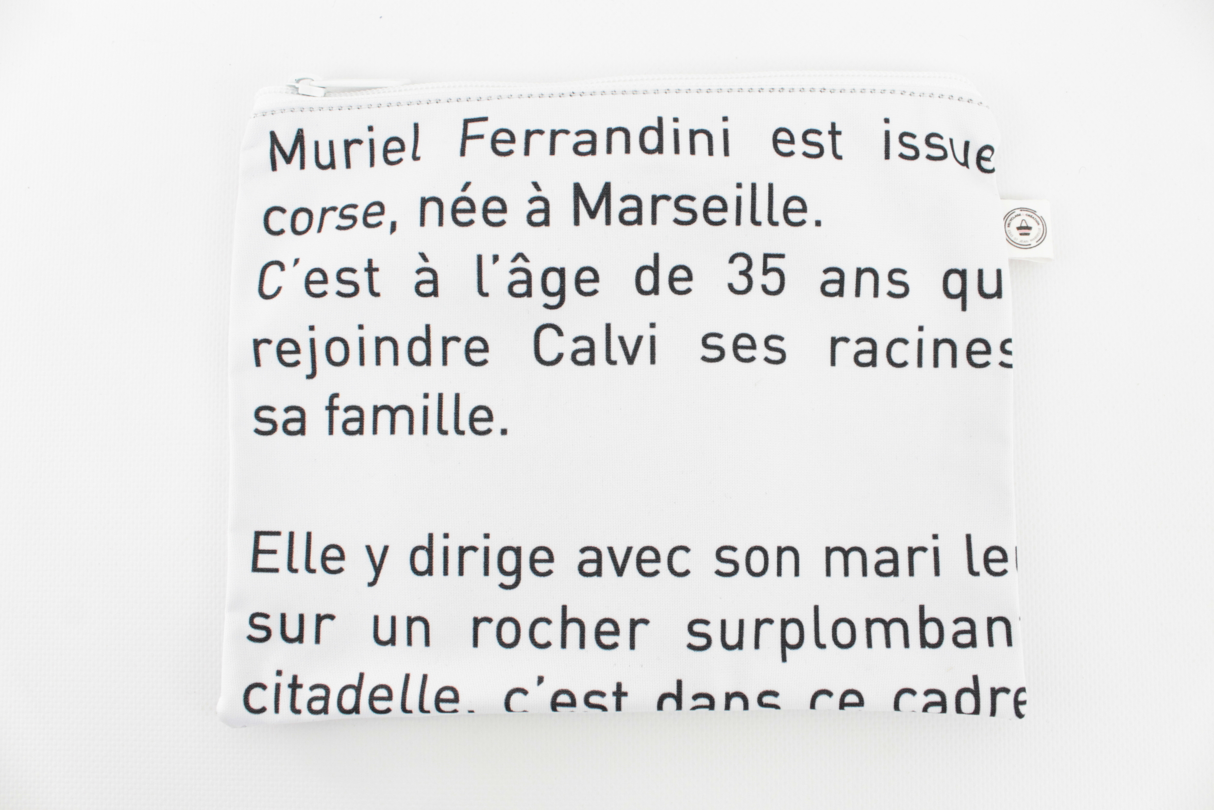 Trousse plate 123