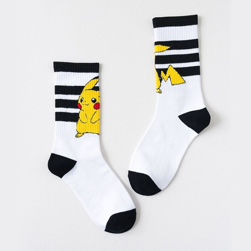 Chaussettes-de-Cosplay-Pikachu-pour-hommes-et-femmes-figurines-de-dessin-anim-Pokemon-cadeaux-de-no