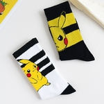 Chaussettes-de-Cosplay-Pikachu-pour-hommes-et-femmes-figurines-de-dessin-anim-Pokemon-cadeaux-de-no