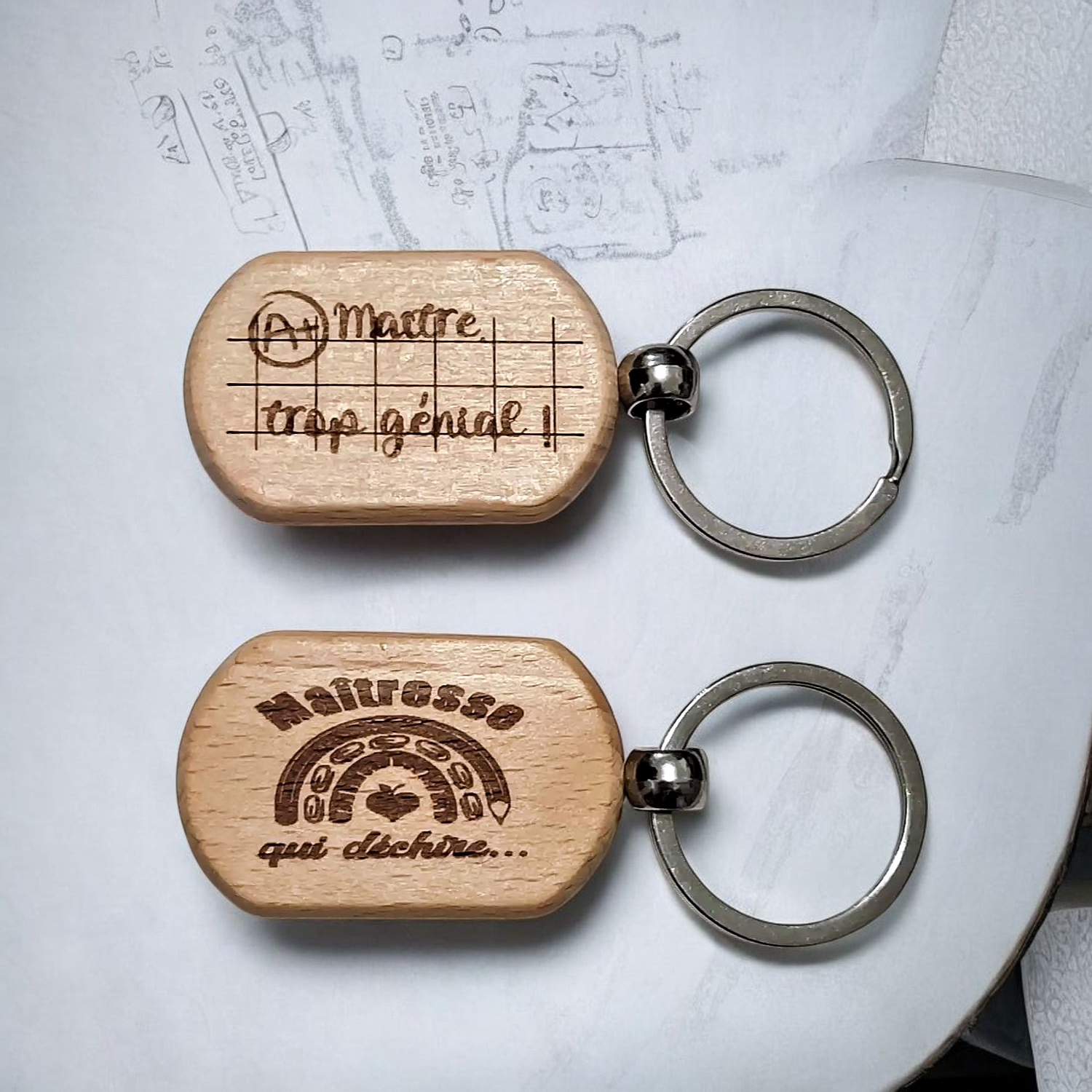 Porte-clés en bois rectangulaire