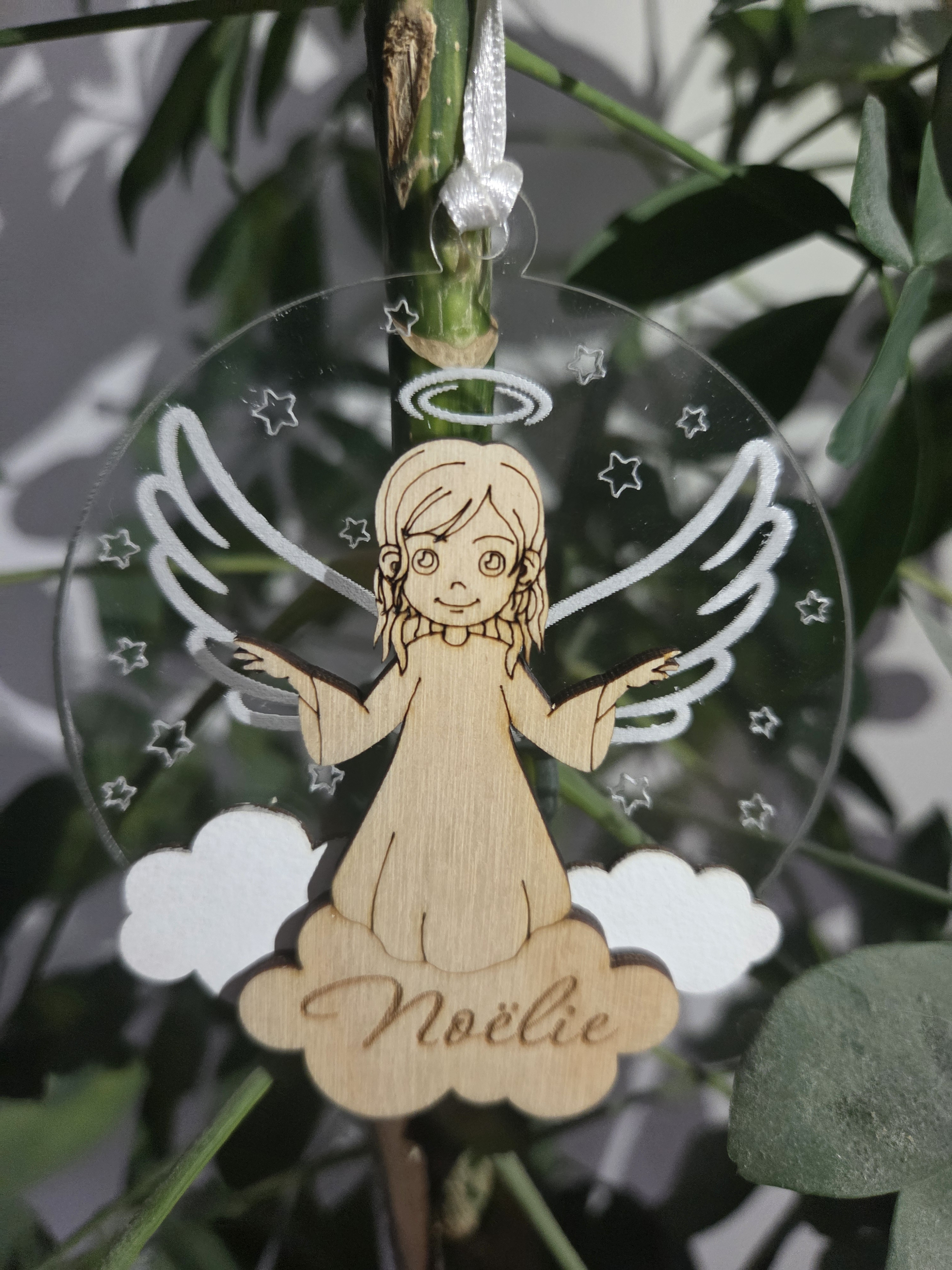 Décoration de Noël Ange en Bois Personnalisée