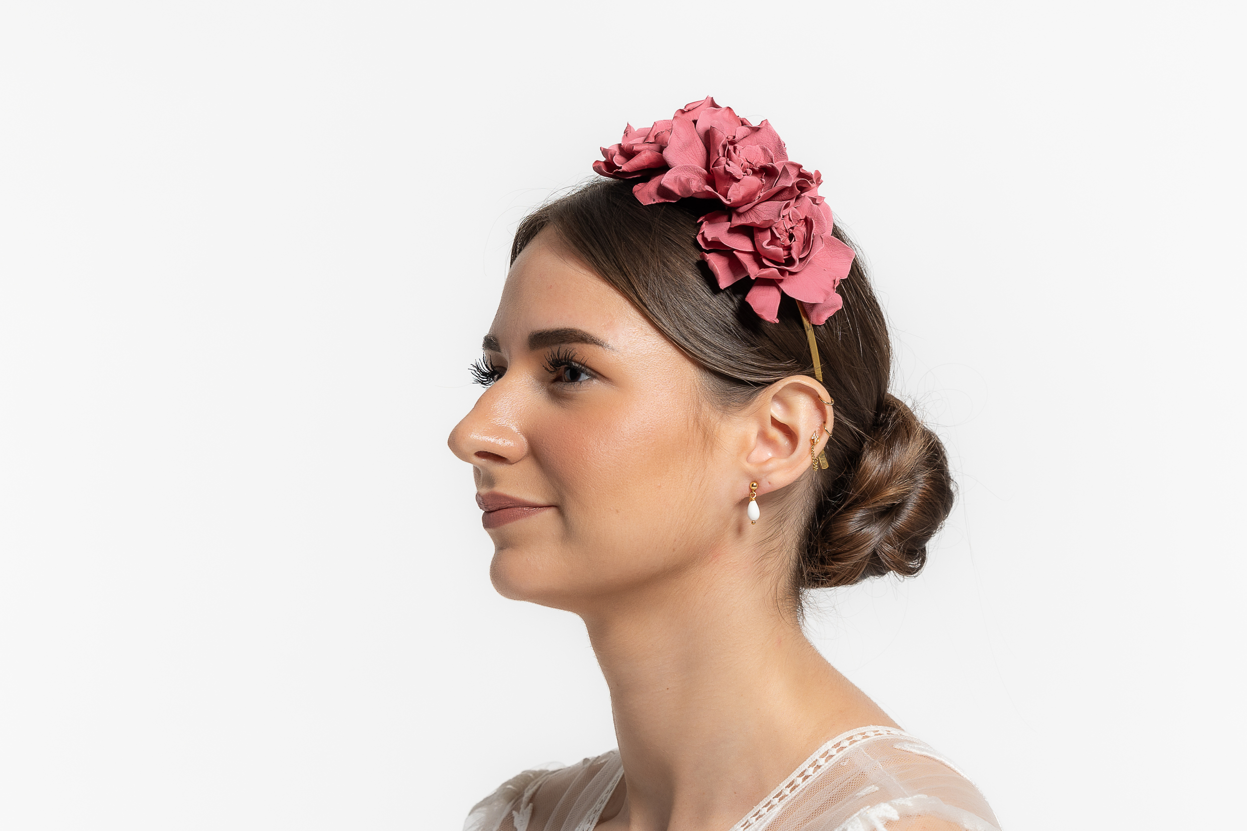 Serre-tête fleuri élégant et raffiné | Serre-tête fleuri élégant et raffiné ARIANA| Mom'Zelle Bijoux MMC317