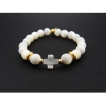 Bracelet BLANCA en pierres fines nacre blanche et perles dorées by Mom’Zelle MMC064