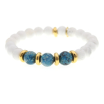Bracelet stylé et tendance AMAPOLA perte de poids orné de pierres fines en apatite, howlite blanche et perles dorées MMC125 (5)