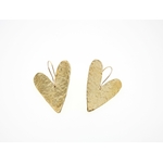 Boucles doreillles en forme de coeur martelé | Boucles doreillles en forme de coeur martelé LEONTINE| MomZelle Bijoux MMC327