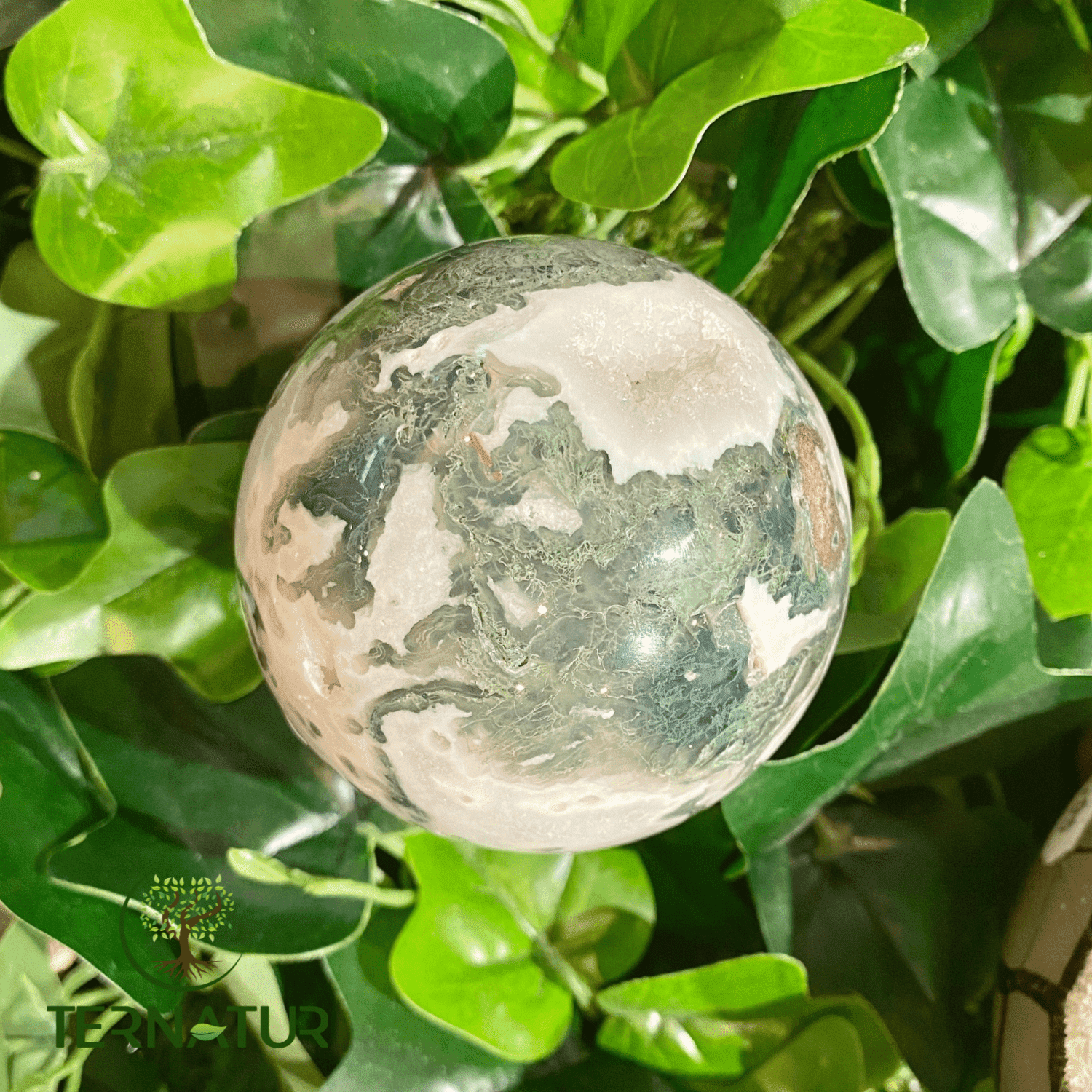 sphere-agate-mousse