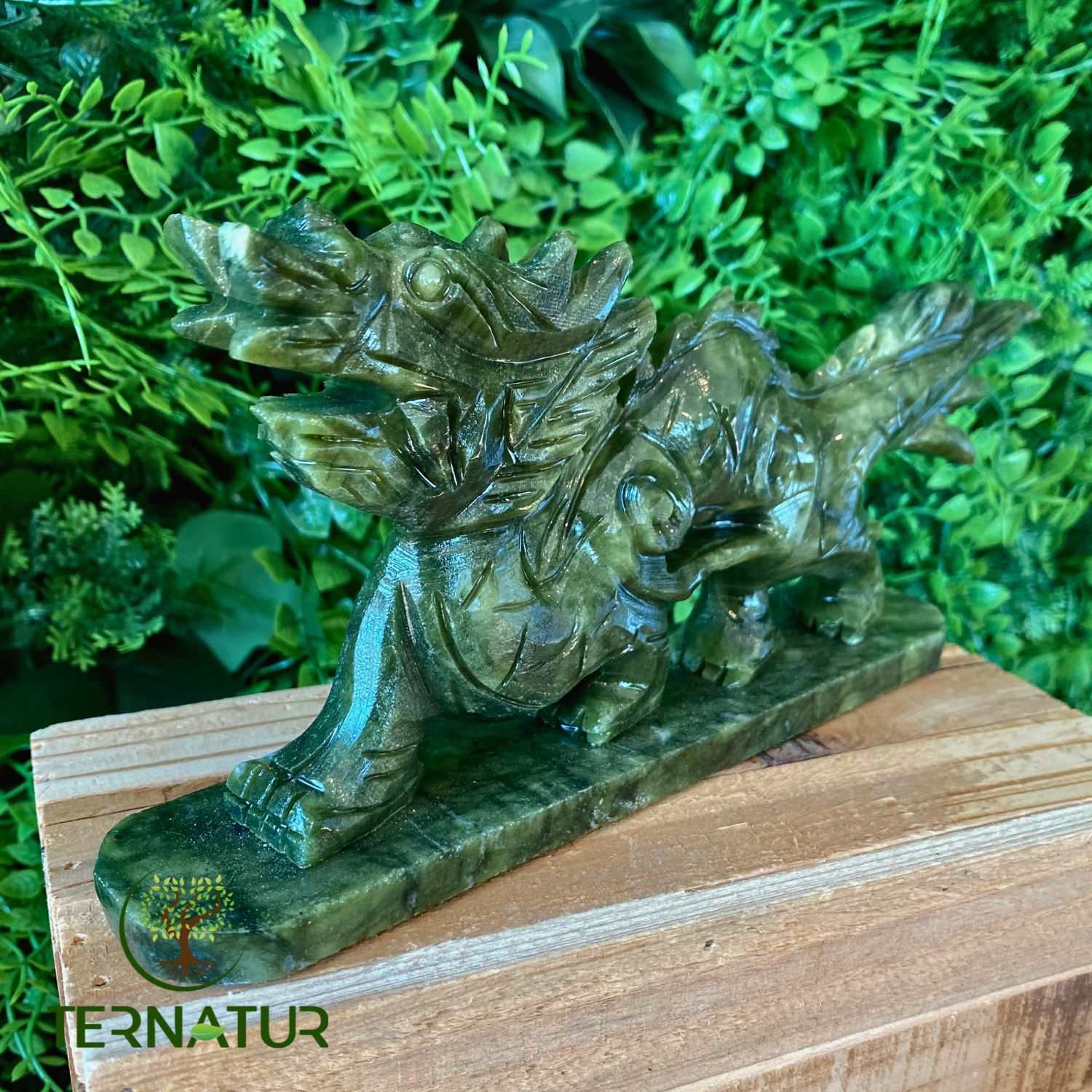 statue-dragon-jade
