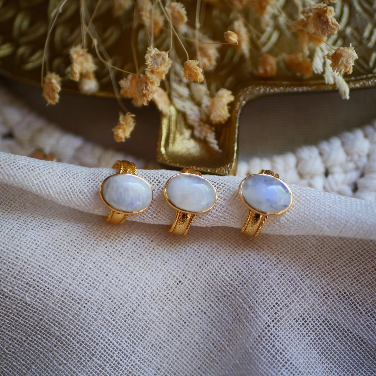 pierre-de-lune-bague