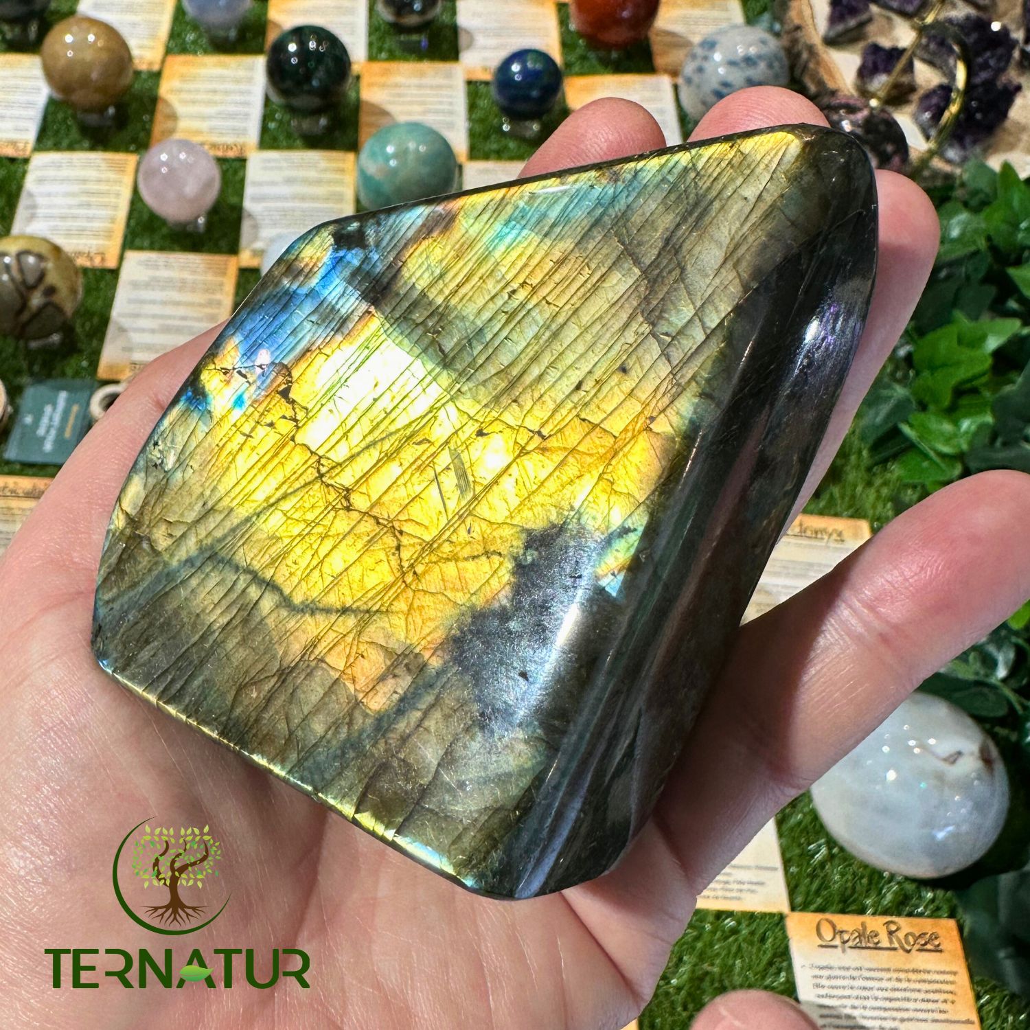 forme-libre-labradorite