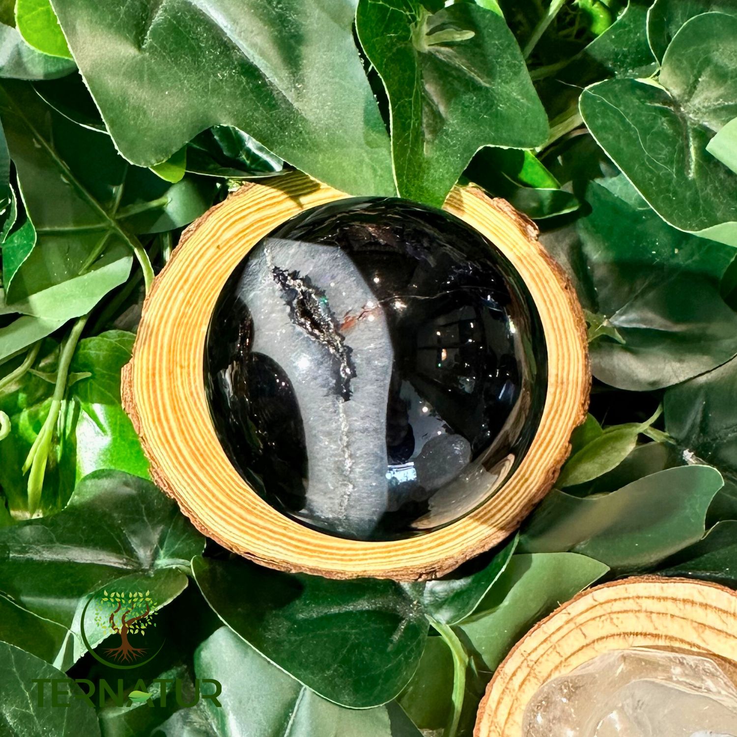 sphere-sardonyx