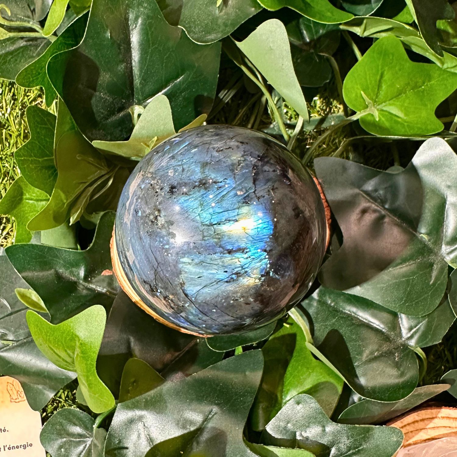sphere-labradorite13