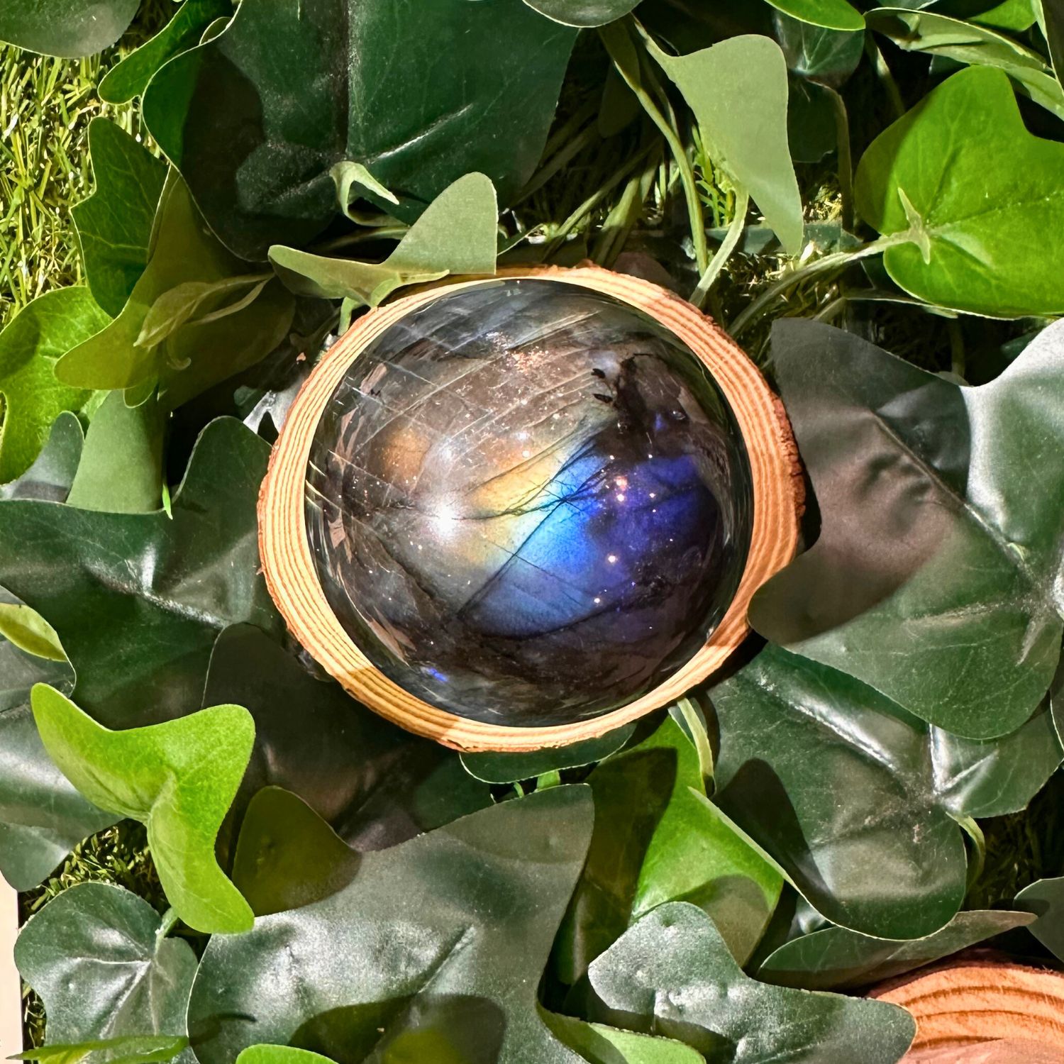 sphere-labradorite13