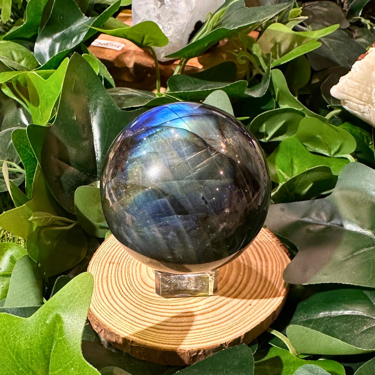 sphere-labradorite14