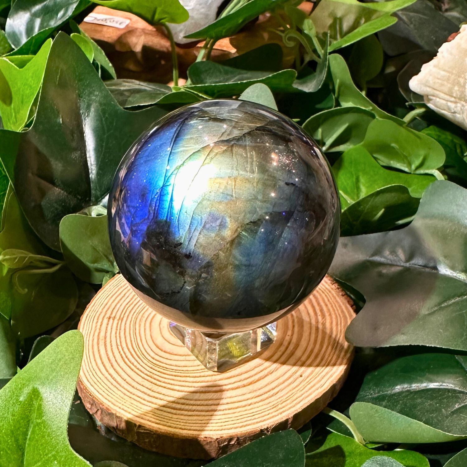 sphere-labradorite15