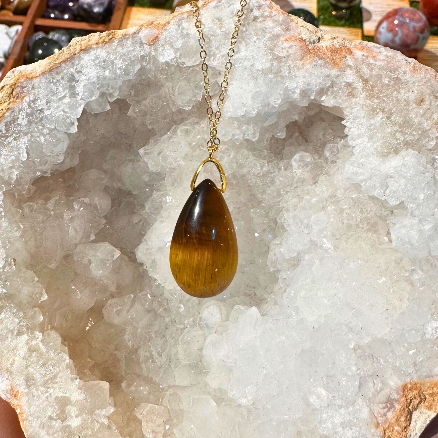 pendentif-oeil-de-tigre