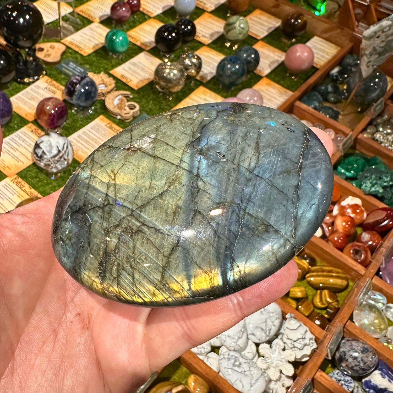galet-labradorite3