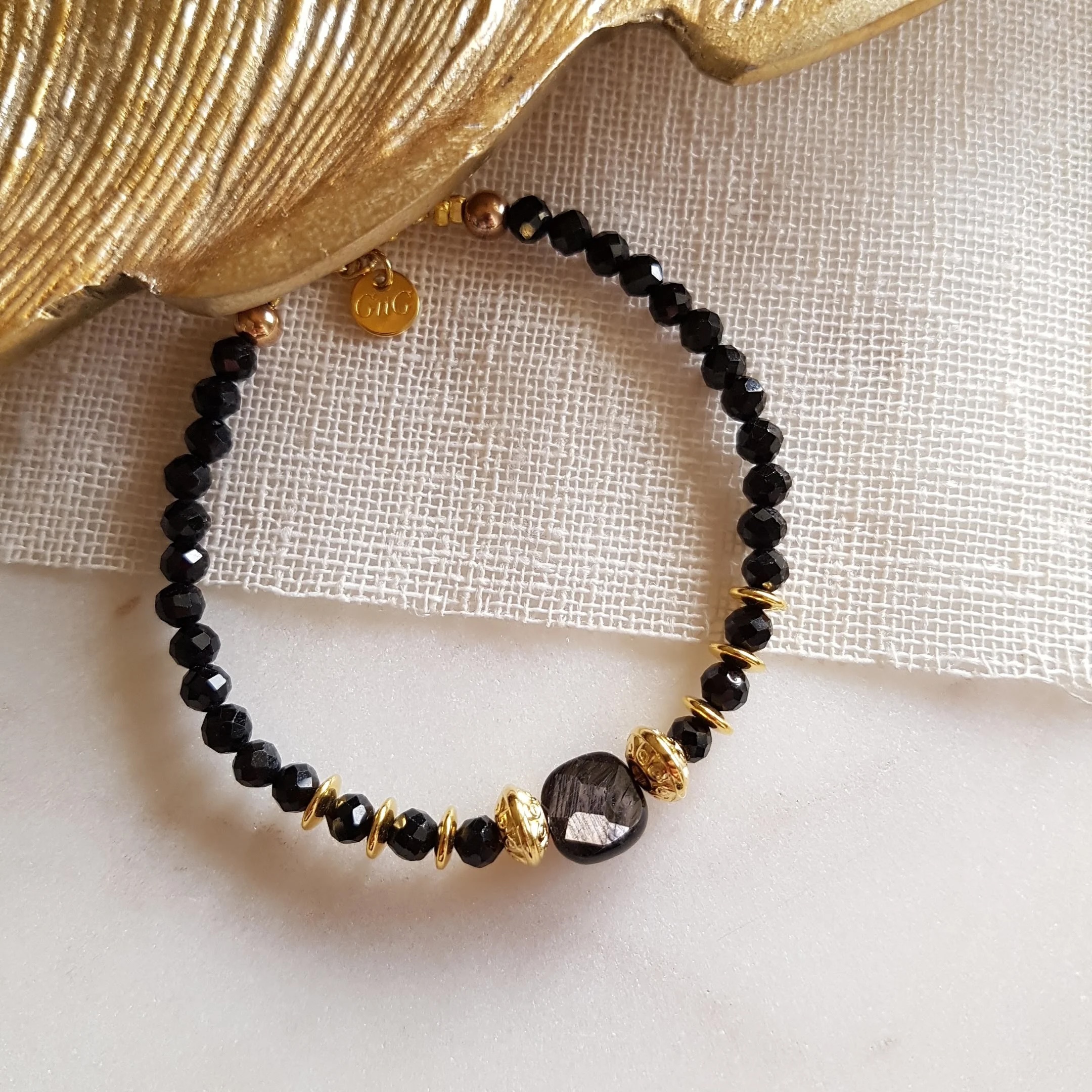 bracelet-hypersthene