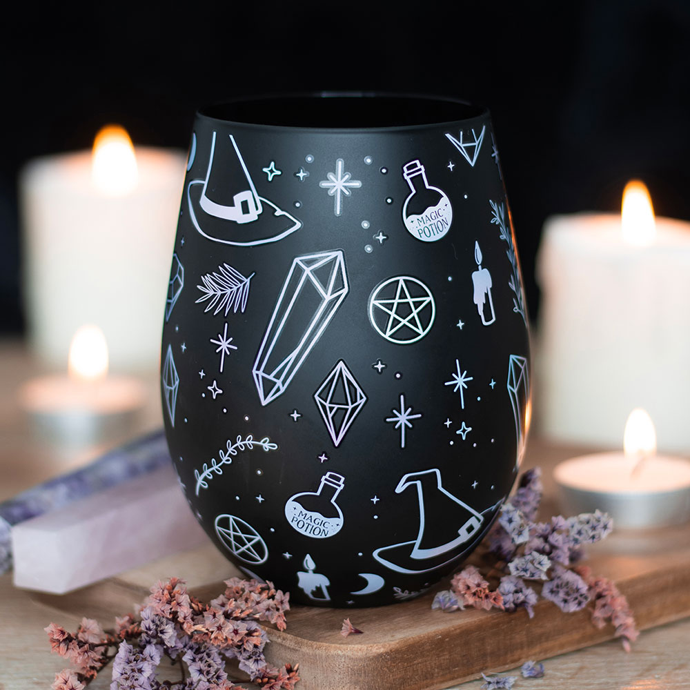 verre-magie-cristaux6a9a7413f9a0cf2a62cb83f10c9ee5f8585040c9fac14bd7eb2b2e67b6dd6a79