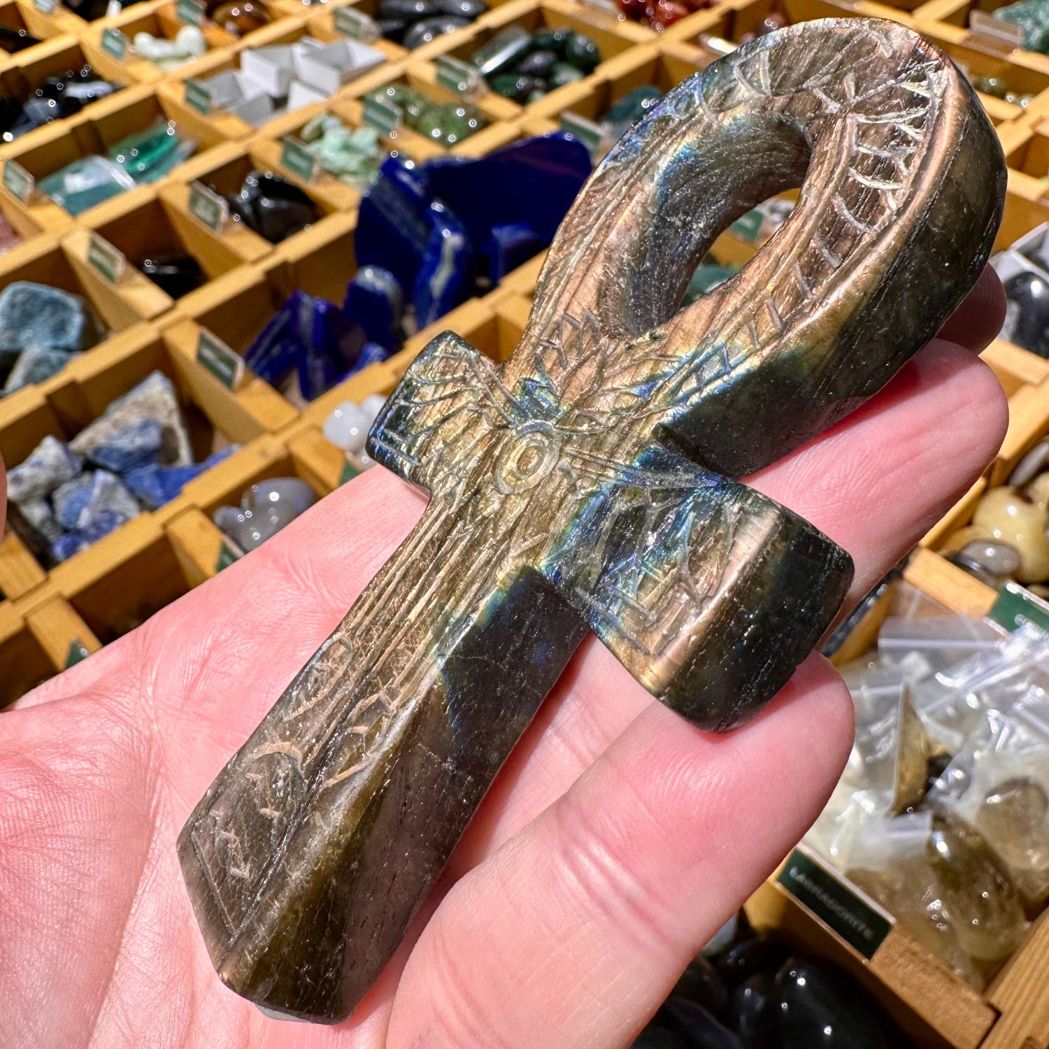 croix-ankh-labradorite
