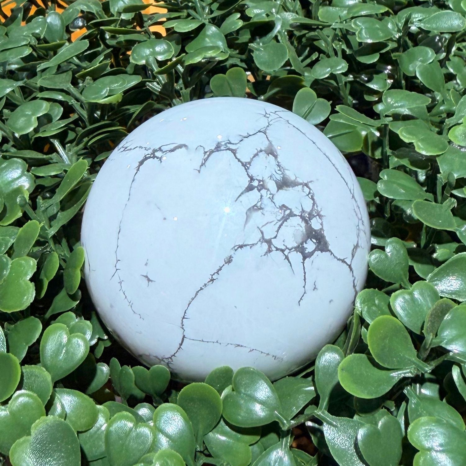 howlite-sphere1