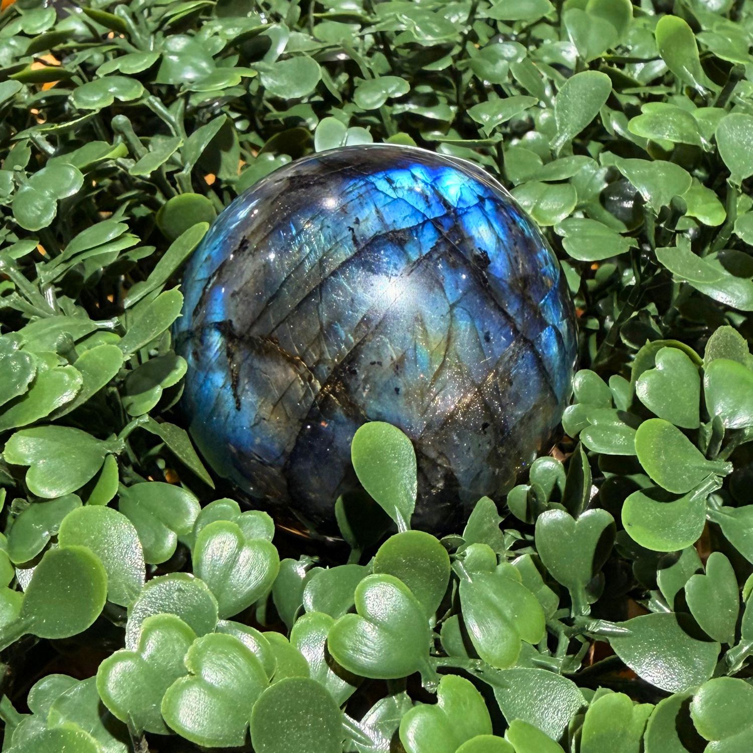 sphere-labradorite3