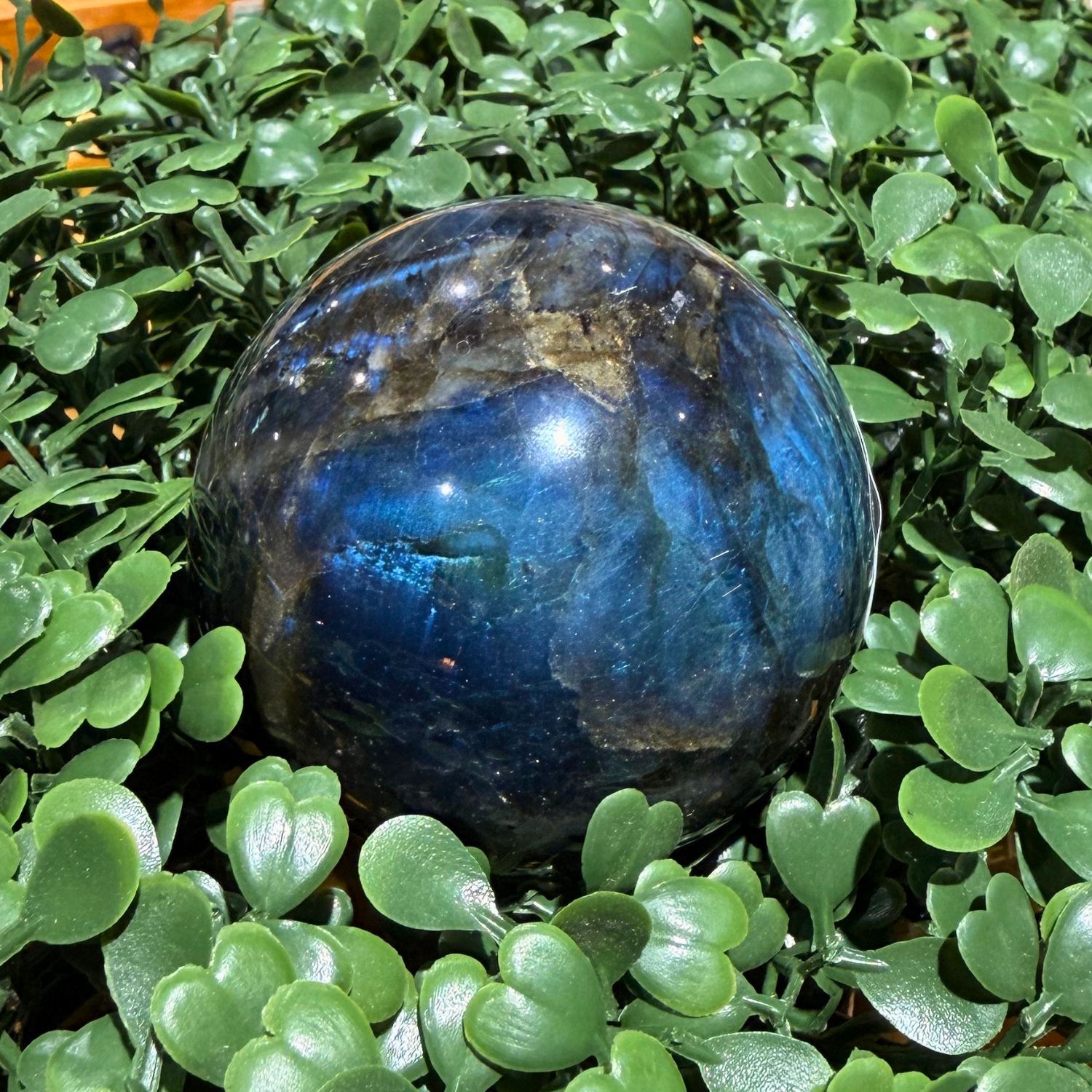 sphere-labradorite3