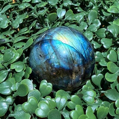 sphere-labradorite1