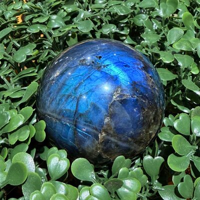 sphere-labradorite1