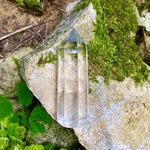 Pointe cristal de roche - quartz - lithothérapie - cristaux - pierres