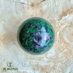 sphère-en-rubis-ternatur