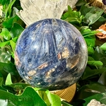 kyanite-bleue-sphere