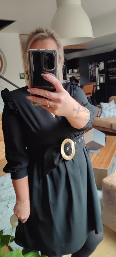 robe noir