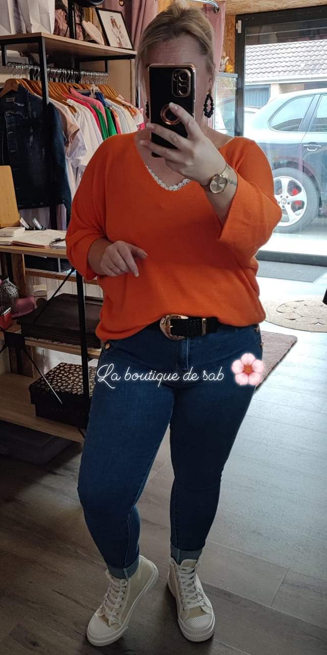 pull orange jean officier