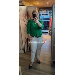 blouse verte jean blanc