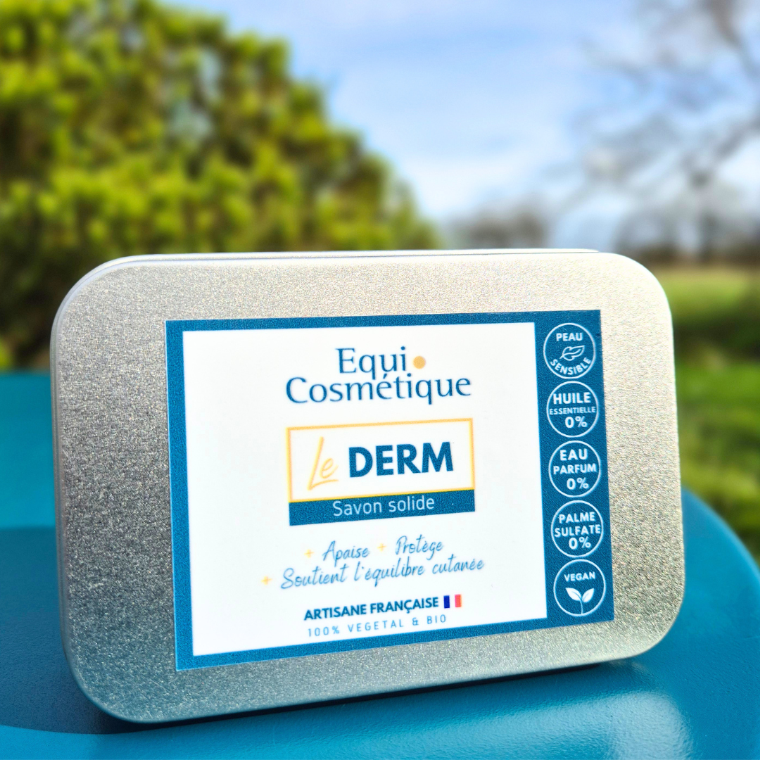 Shampoing solide Le Derm Equi Cosmétique pour cheval sujet à la dermite estivale