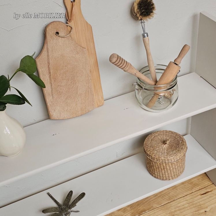 20250325_151917ancienne etagere beige lin en bois  vintage brocante ancienne etagere beige lin en bois  vintage brocante