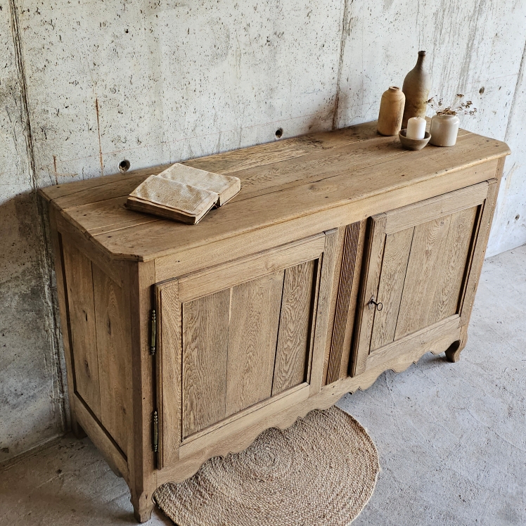 ancien buffet 2 porte style louis xv en chene brut20250630_112522