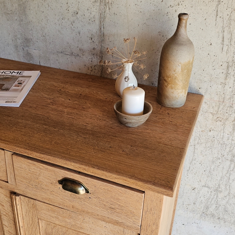 ancien buffet 2 porte en chêne -clair20250701_173948