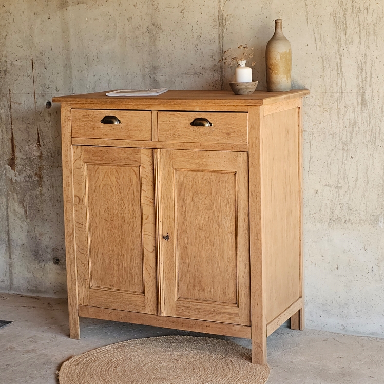 ancien buffet 2 porte en chêne -clair20250701_173919