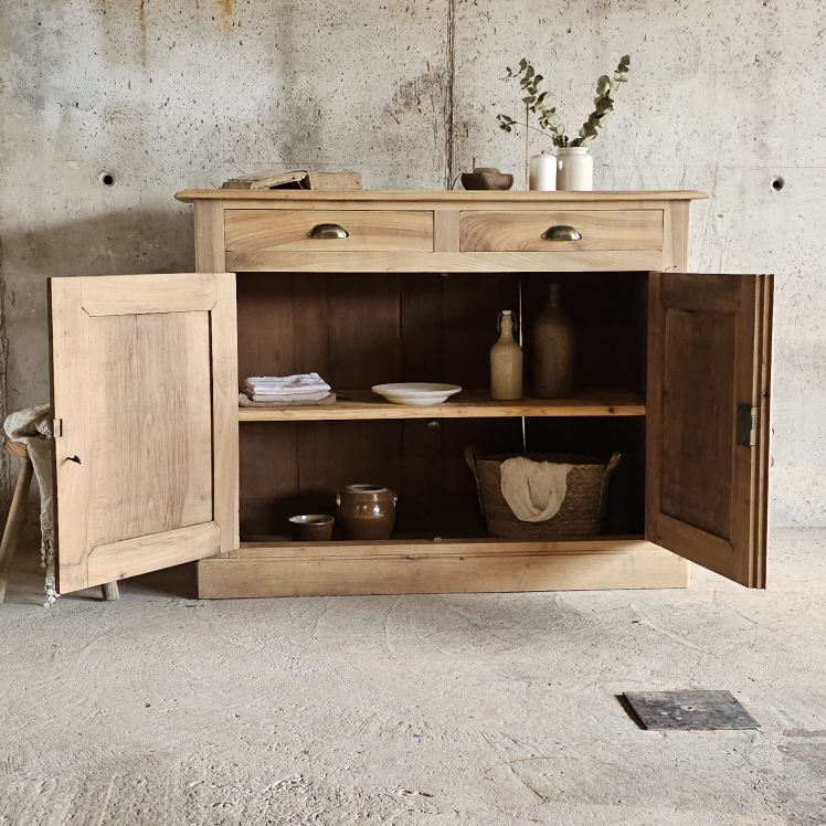 Buffet ancien hêtre &amp; sapin ciré – 2 portes 2 tiroirs20250802_150433