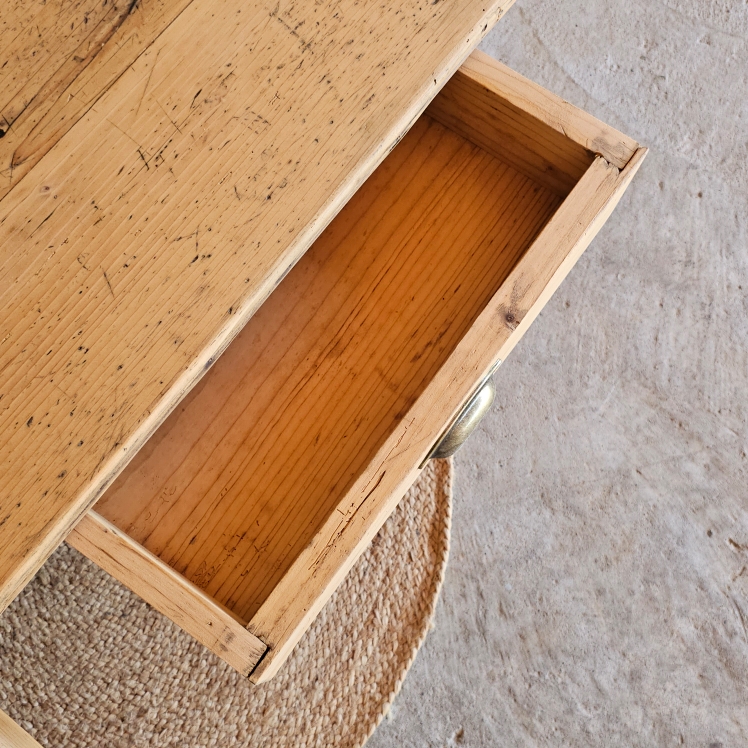 ancienne grande table basse en sapin 20250808_135819