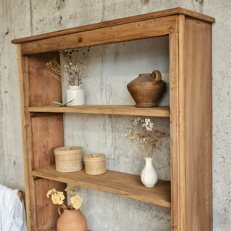 Buffet-bibliothèque ancien en bois brut – chêne &amp; noyer – maison de famille20251025_134226