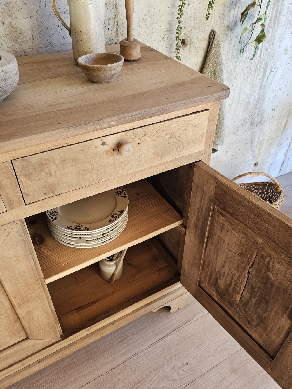 ancien Buffet ancien en chêne blond20251104_144323