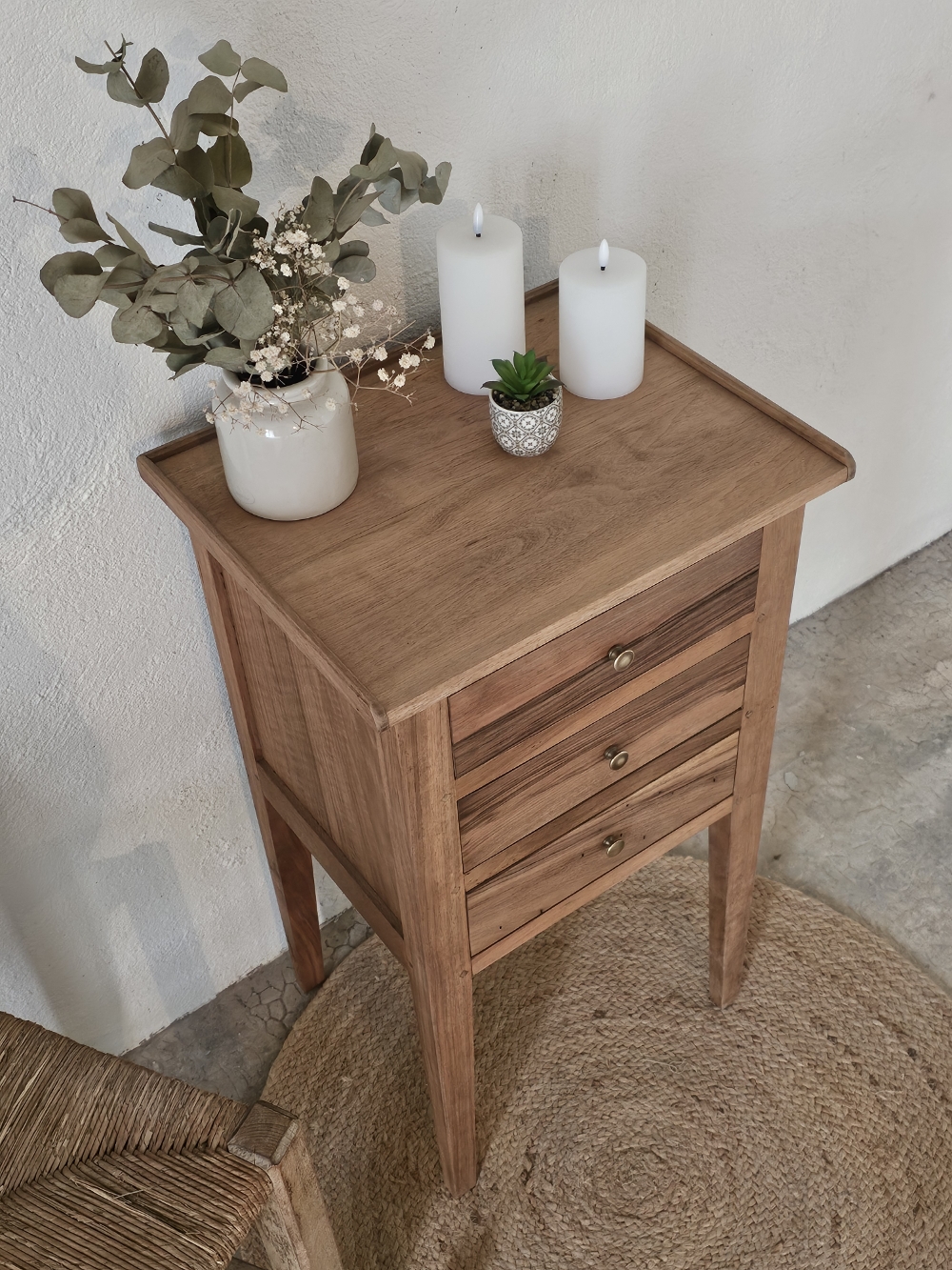Meuble dappoint en bois massif 3 tiroirs20260109_151731