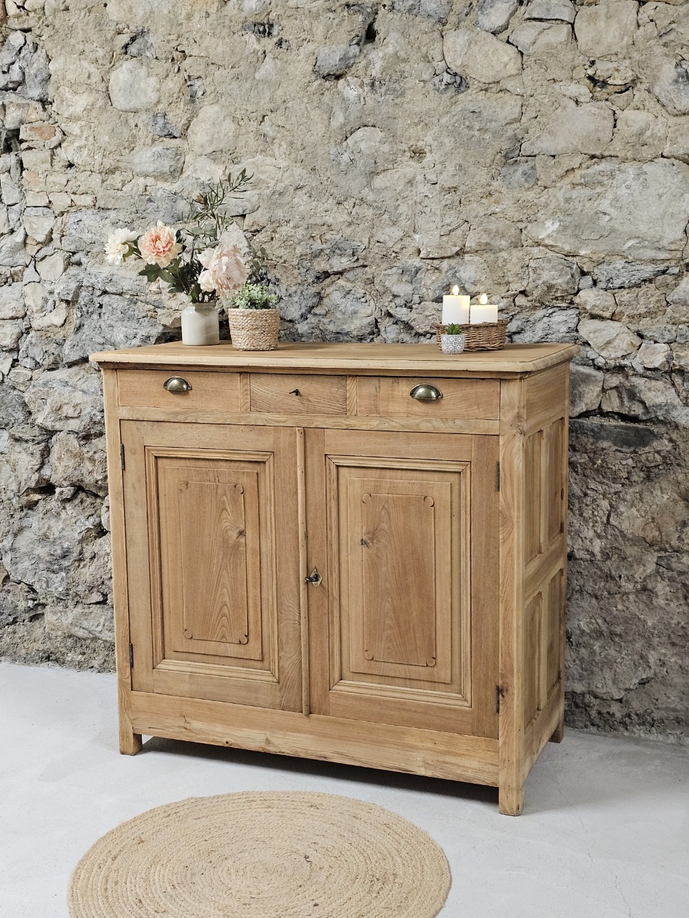 Buffet haut ancien en chêne massif – 3 tiroirs – Époque fin XIXᵉ siècle20260123_091647