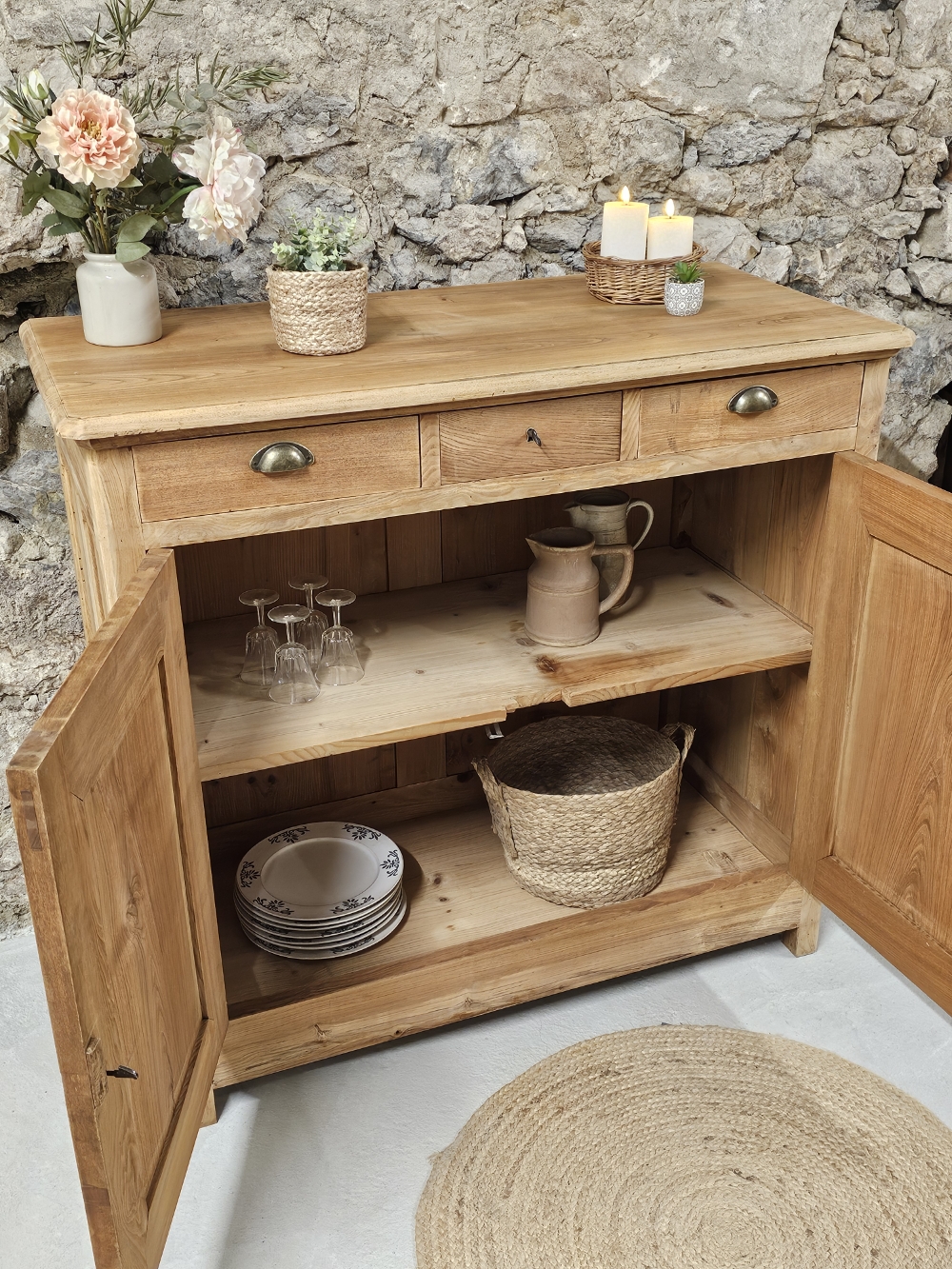 Buffet haut ancien en chêne massif – 3 tiroirs – Époque fin XIXᵉ siècle20260123_091449
