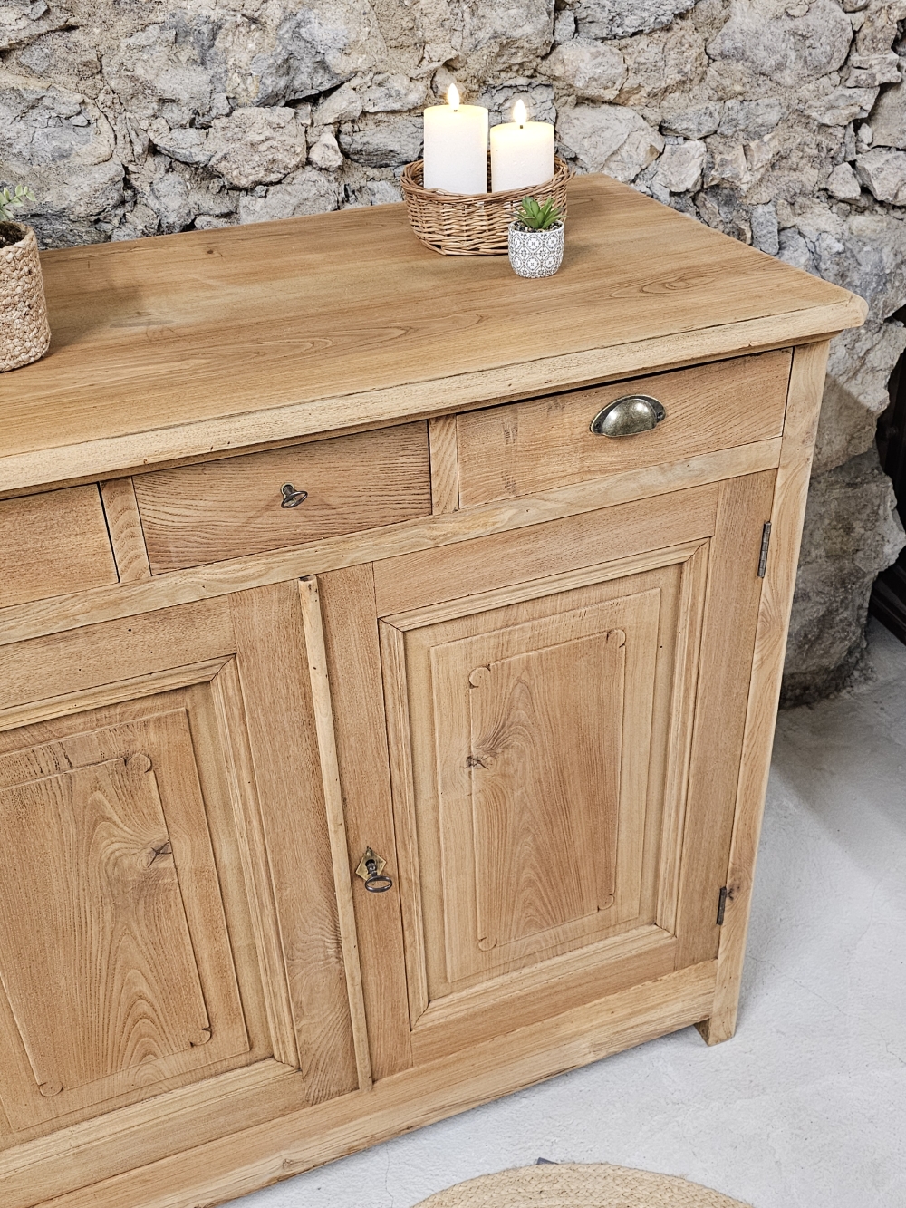 Buffet haut ancien en chêne massif – 3 tiroirs – Époque fin XIXᵉ siècle20260123_091547