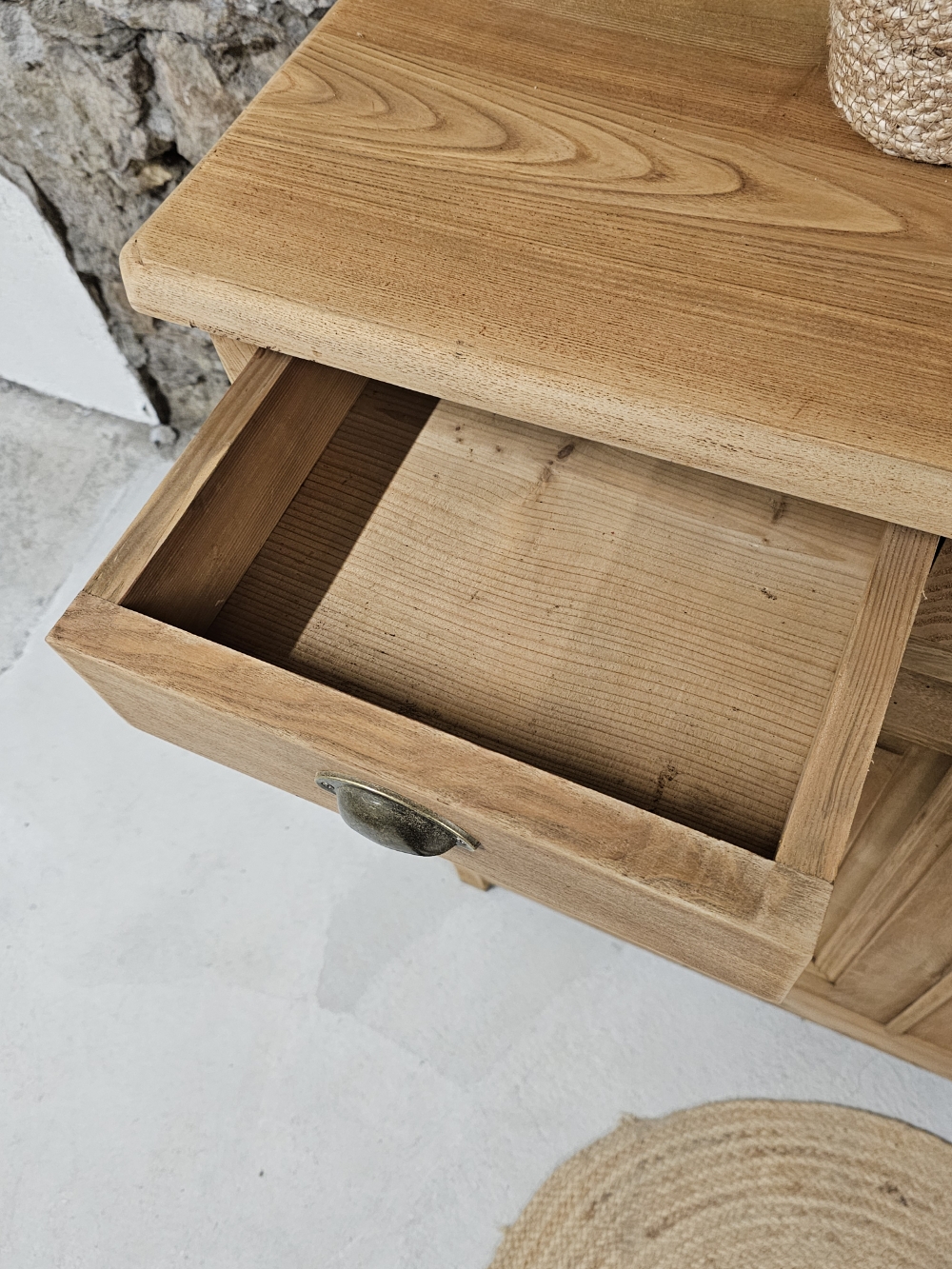 Buffet haut ancien en chêne massif – 3 tiroirs – Époque fin XIXᵉ siècle20260123_091817